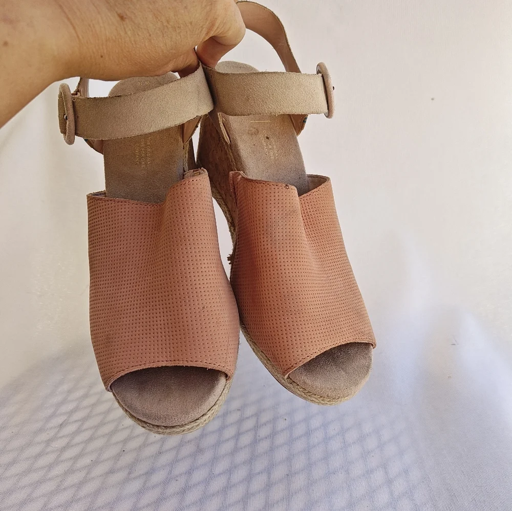 TOMS Tropez Wedge Sandal Nubuck‎ Leather Open Toe Cork 10 Tan Peach Beige